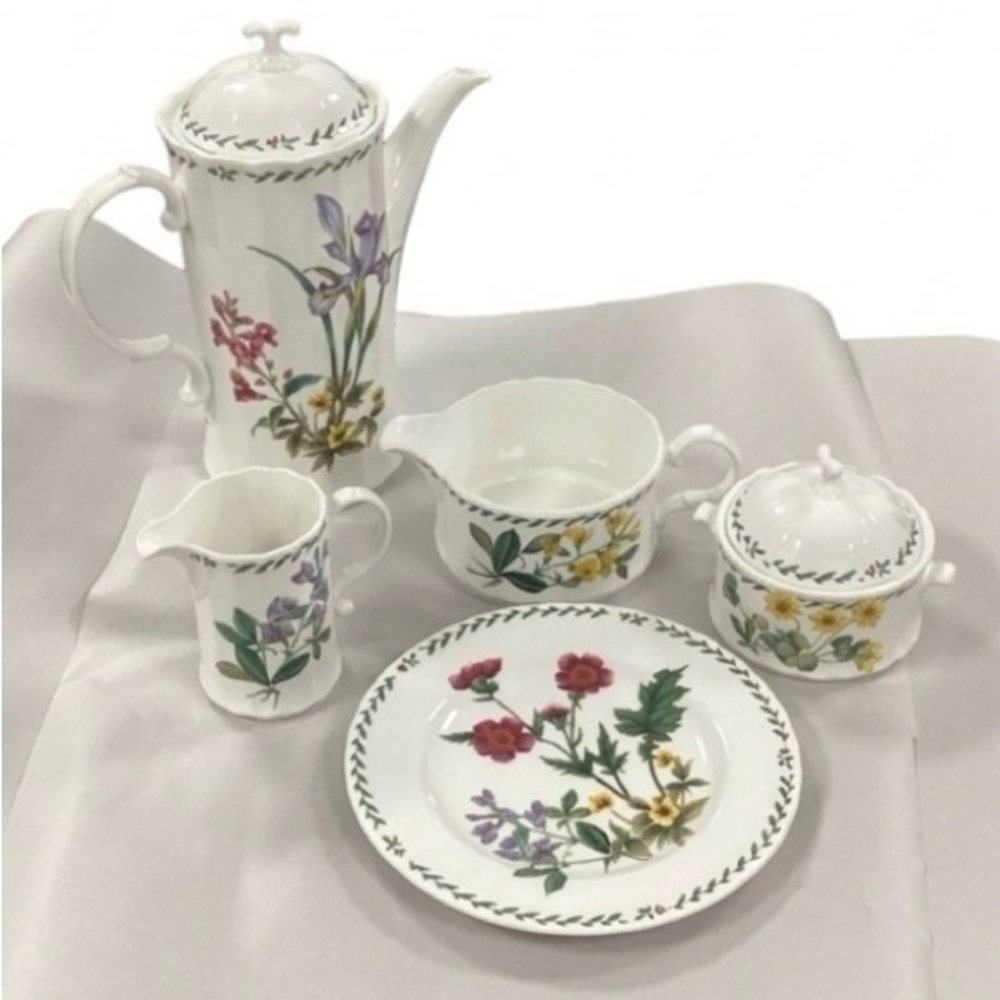 Mikasa Maxima Summer Symphony Fine China Accessories Set